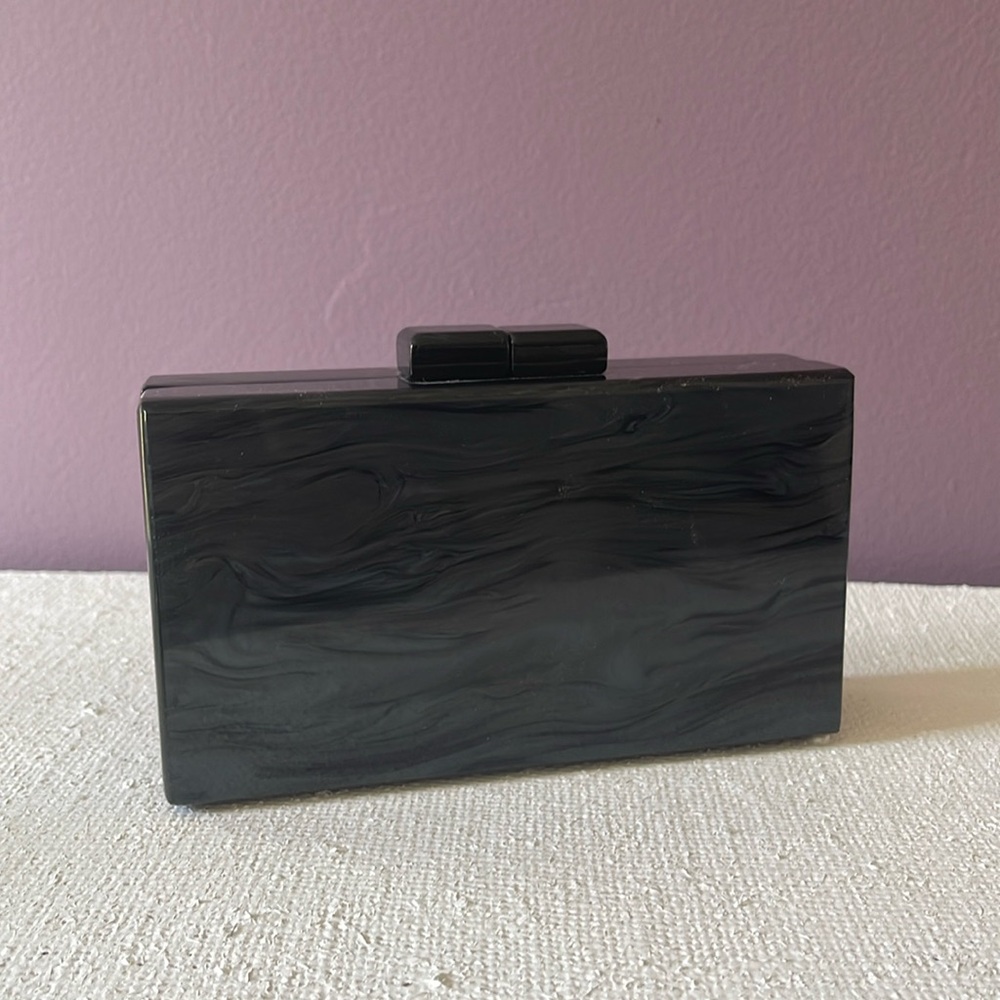Black marbled rigid clutch with mirror inside. Shaughnessy New York / SSY